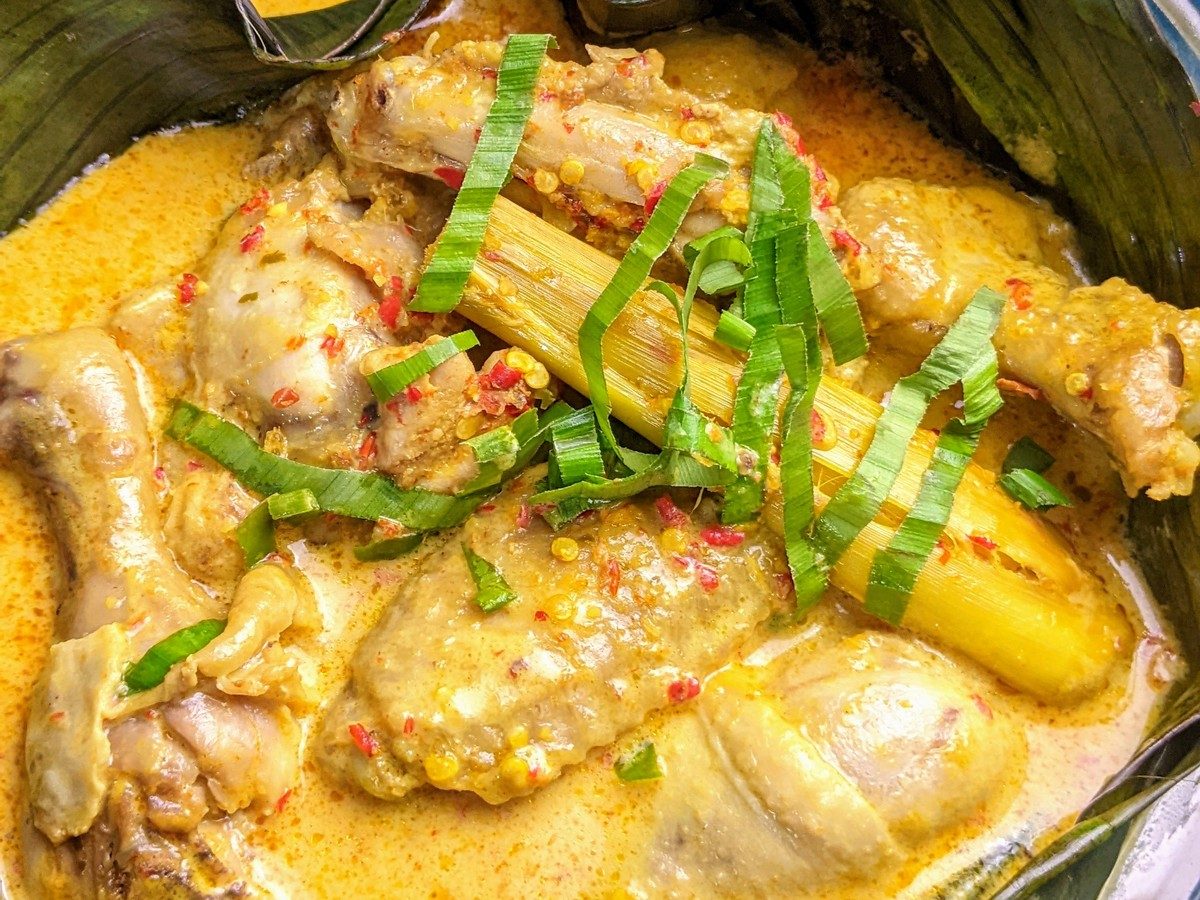 Halal keto meal delivery Singapore, Ayam Lemak Cili Api